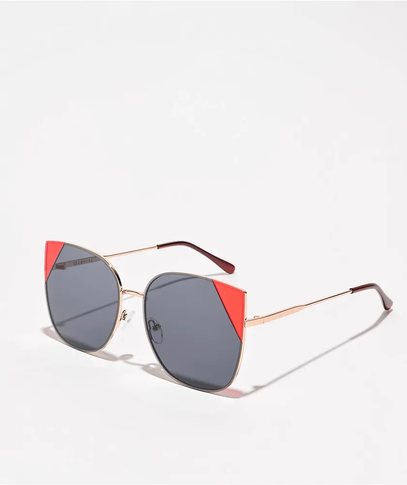 Empyre Vixen Gold Smoke Sunglasses