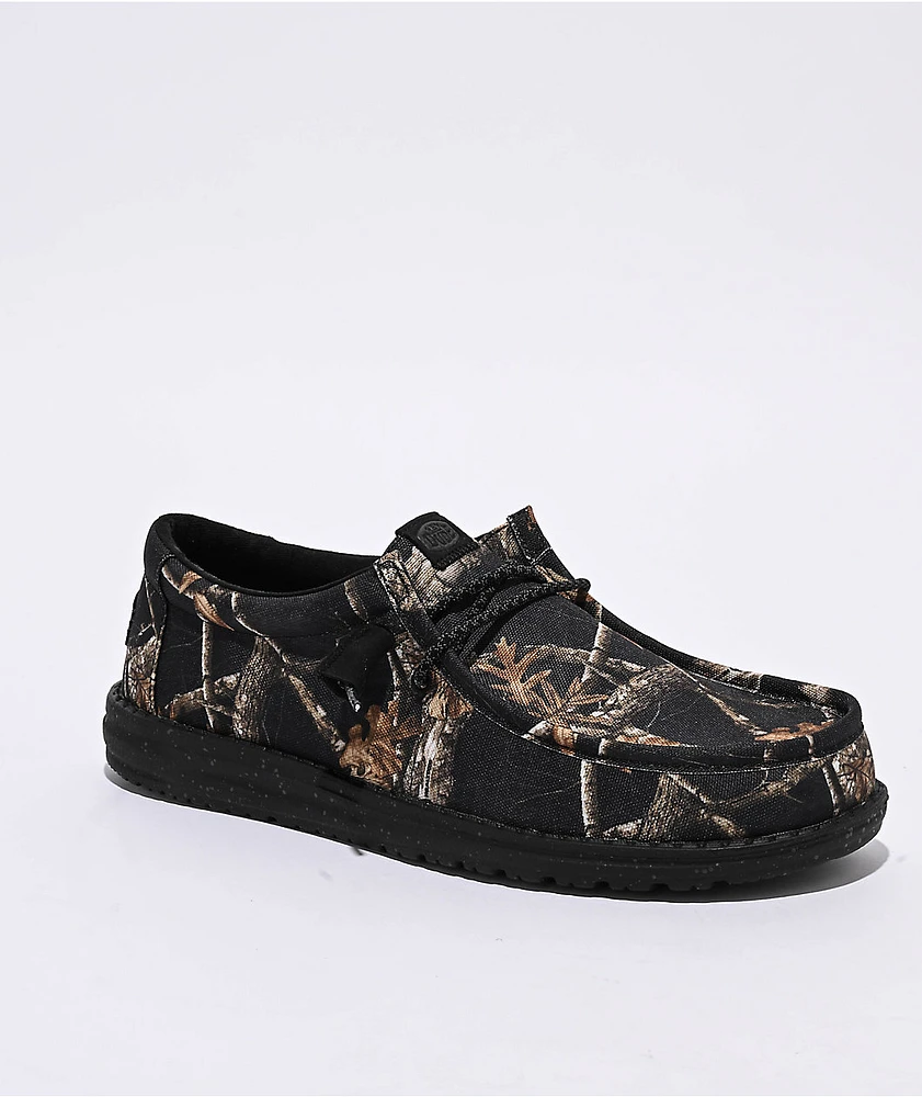 HEYDUDE x Realtree Edge Wally Black Shoes