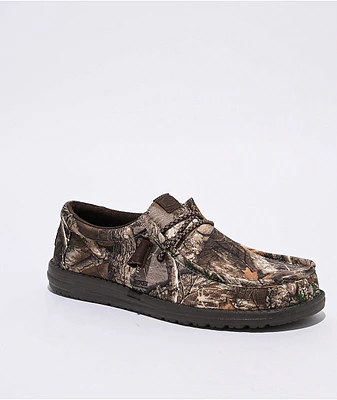 HEYDUDE x Realtree Edge Wally Brown Shoes