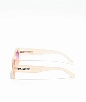 Happy Hour Oxfords Peach Party Sunglasses