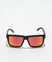 Heat Wave Vise Turbo Classic Matte Black & Sunblast Sunglasses