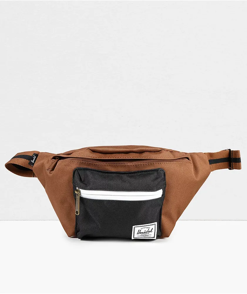 Herschel Supply Co. Seventeen Saddle & Black Fanny Pack