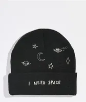 Melodie I Need Space Black Beanie