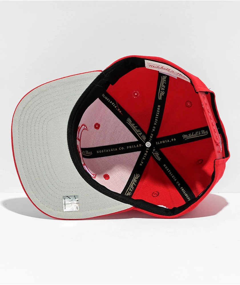 Mitchell & Ness x NBA Chicago Bulls Red Snapback Hat