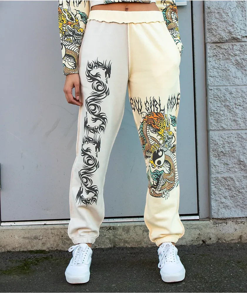 Hollister women’s medium gray sweatpants with embroidery on left leg.