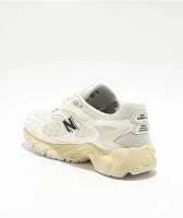 New Balance Lifestyle 725V1 Sea Salt, Phantom & Bone Shoes