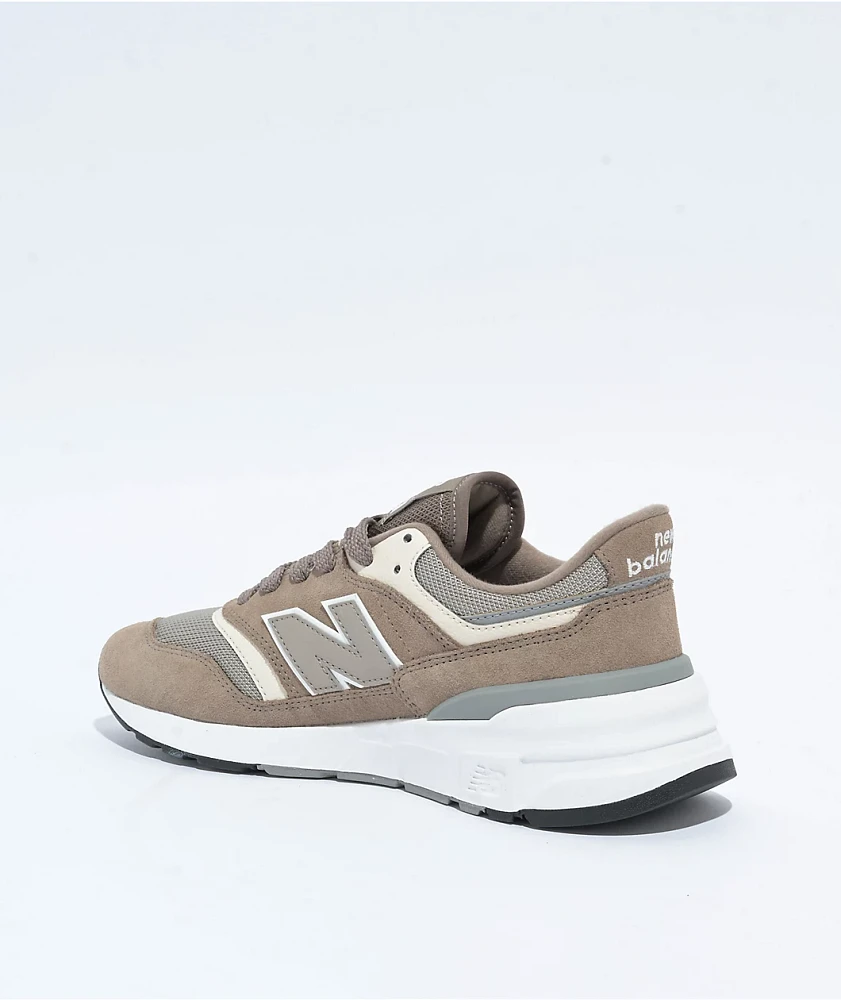 New Balance Lifestyle 997R Mushroom & Linen Shoes