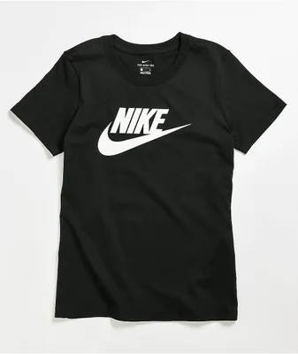 Nike Essential Black T-Shirt