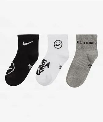 Nike Kids Comfort Smiles Black, White & Grey 3-Pack Crew Socks
