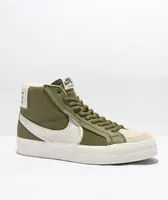 Nike SB Zoom Blazer Mid Premium Pilgrim & Phantom Skate Shoes