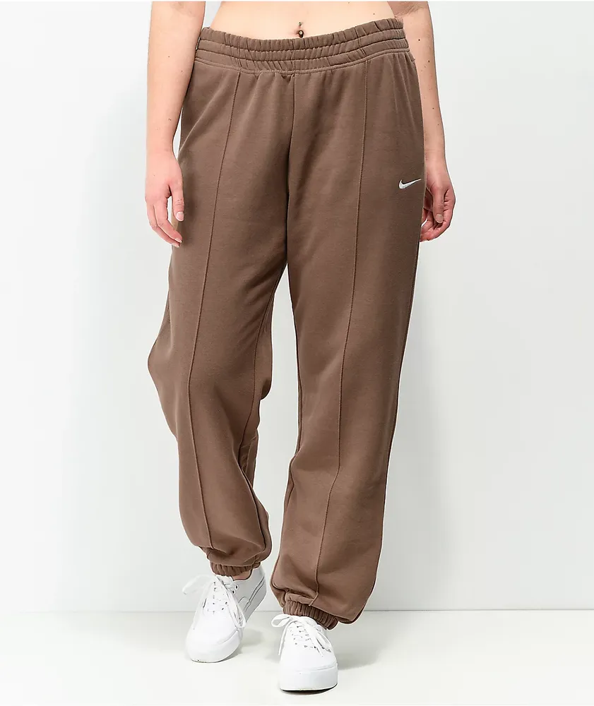 Nike Essential Sweatpants for Women
