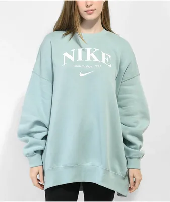 Nike Sportswear Essential Light Blue Crewneck Sweatshirt