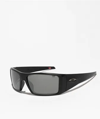 Oakley Helio Matte Black & Black Prism Polarized Sunglasses