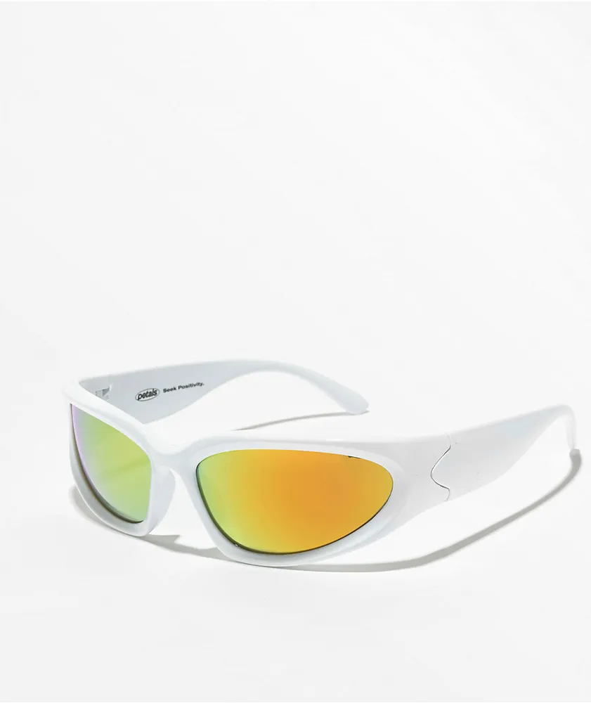 Petals And Peacocks Y2KZ White & Gold Sunglasses