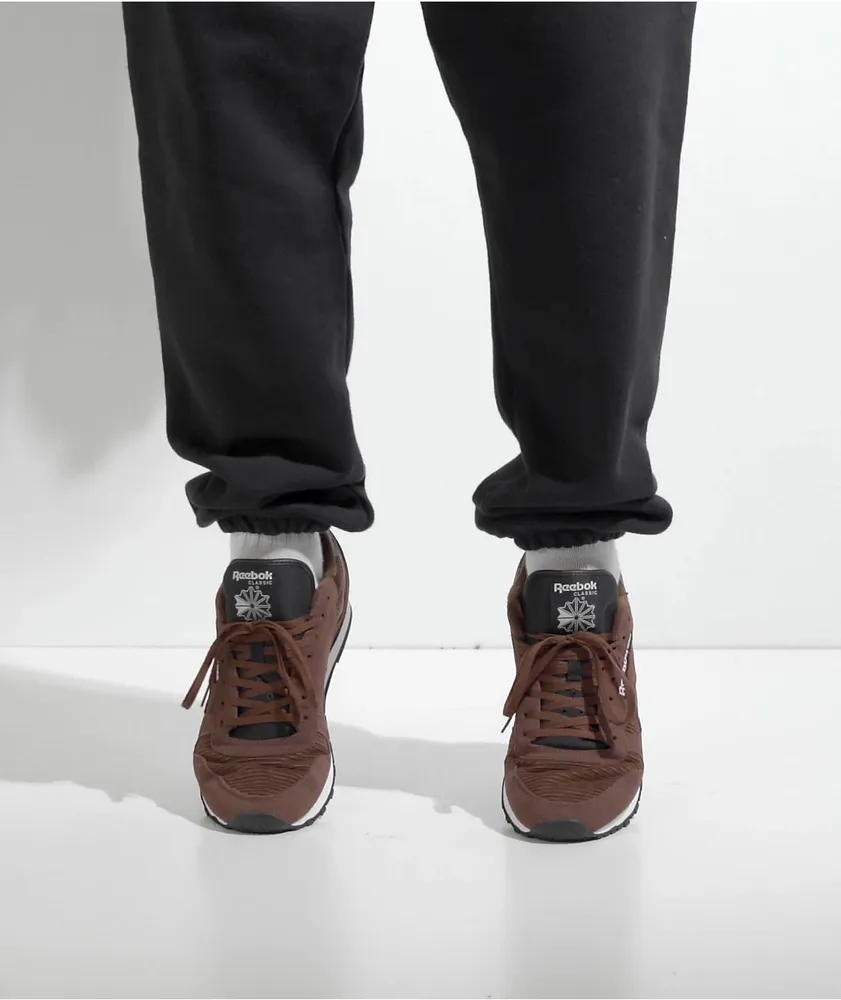 Reebok CL Premium Brown & Black Corduroy Skate Shoes