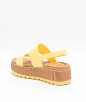 Reef Water Vista Higher Pale Banana Platform Sandals