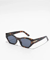 Tortoise Cat Eye Sunglasses