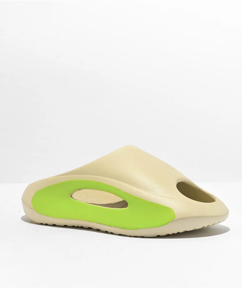 Trillium Palmer Tan & Green Slide Sandals