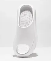 Trillium Palmer White Slide Sandals