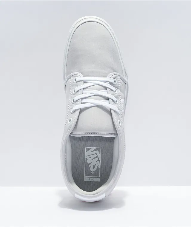 chambray chukka low