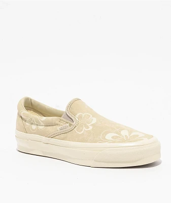 Vans MTE Slip-On Reissue 98 Floral Stain Vintage White Skate Shoes