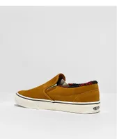 Vans Slip-On Cozy Hug Brown & Red Skate Shoes