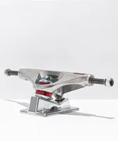 Venture Yuto 5.6" Skateboard Truck