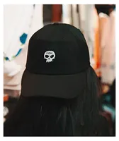 Zero Single Skull Black Strapback Hat