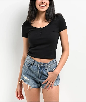 Zine Hannie Black Crop Henley T-Shirt