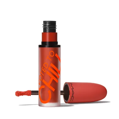 Powder Kiss Liquid Lipcolour / M·A·C Chili's Crew