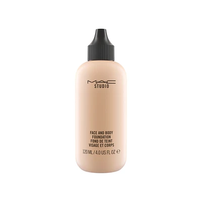 Base a Prueba de Agua M·A·C Studio Face and Body Foundation