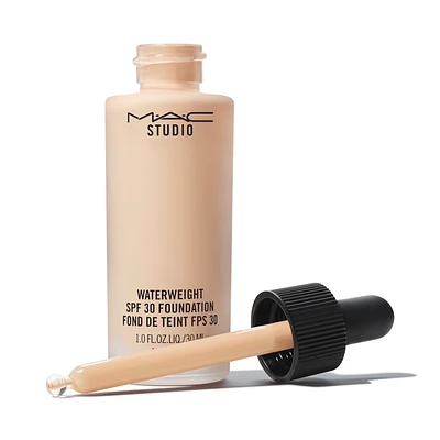 Base Líquida Studio Waterweight SPF 30 Foundation