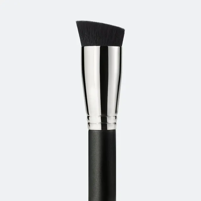 MAC Cosmetics - 263 Synthetic Small Angle Brush