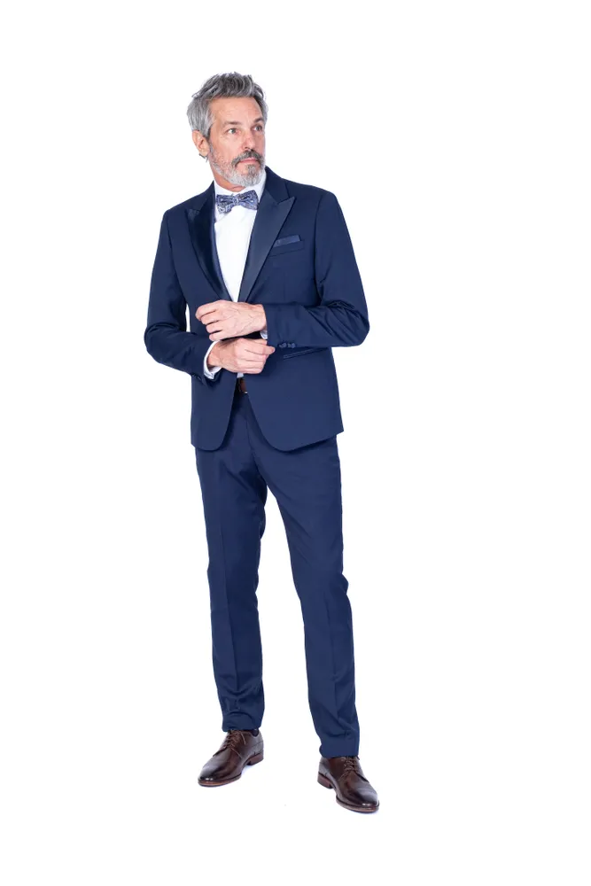 Tonal Textured Slim Fit Peak Lapel Tuxedo - Royal Blue