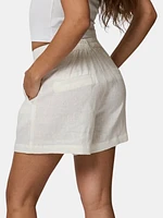 The Classic Linen Short