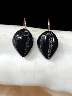 Tiny Cowry Sapphire Earrings