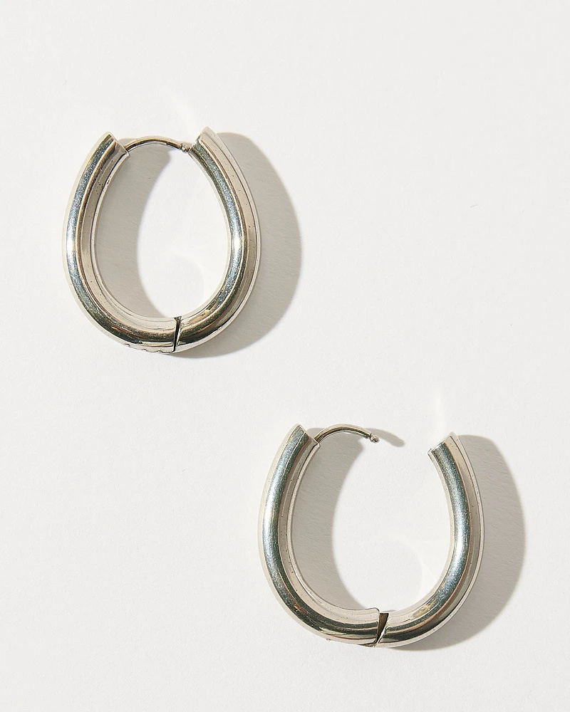 Oval Medium Hoops