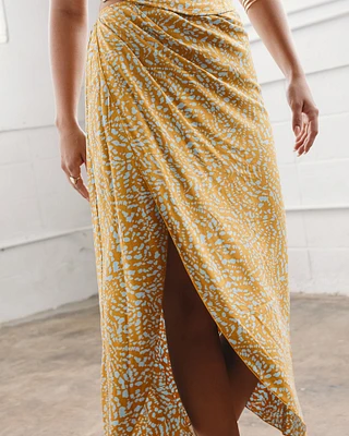 Low Pieces Skirt