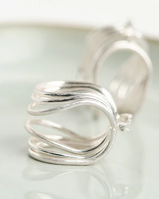 Wavy Medium Hoop