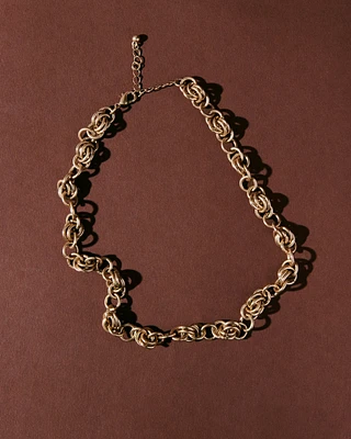 Joma Necklace