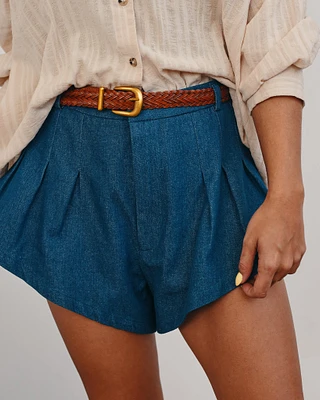 Sensational Short
