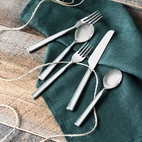 Hartland 5-Piece Flatware Setting