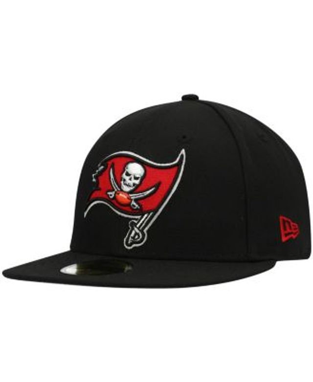 Men's New Era Red Tampa Bay Buccaneers Omaha Low Profile 59FIFTY Fitted  Team Hat