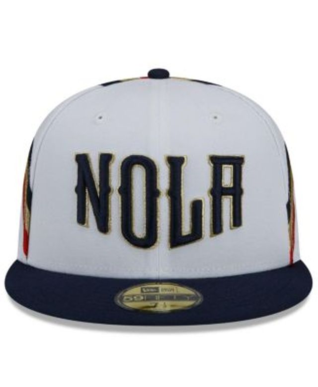 Men's New Era White/Navy Orleans Pelicans Back Half 9FIFTY Fitted Hat