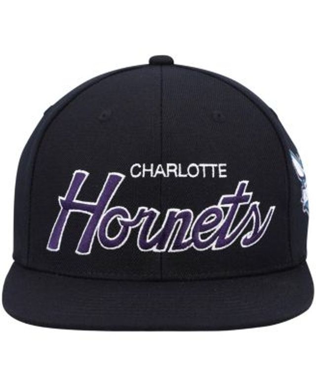 Men's Mitchell & Ness Black Charlotte Hornets Hardwood Classics Script 2.0  Snapback Hat