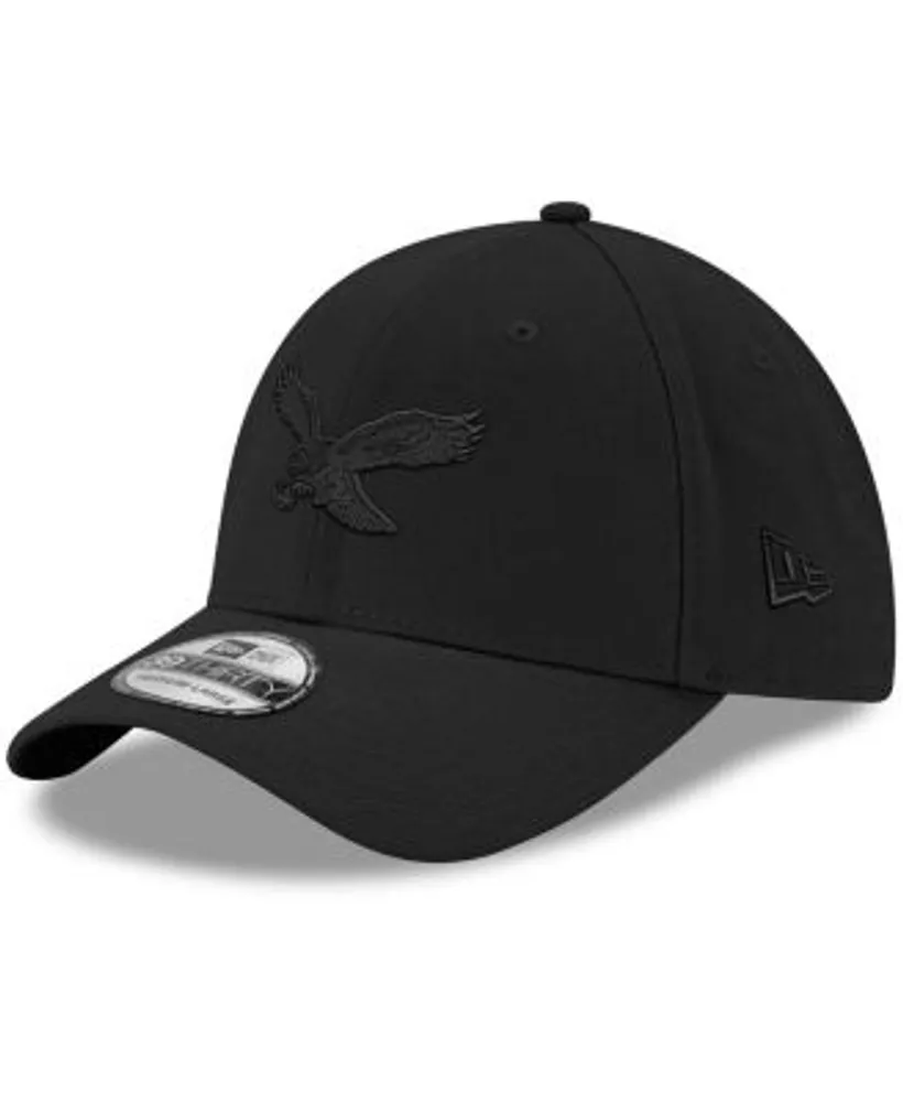 New Era Men's Philadelphia Eagles Black On Historic Logo 39THIRTY Flex Hat