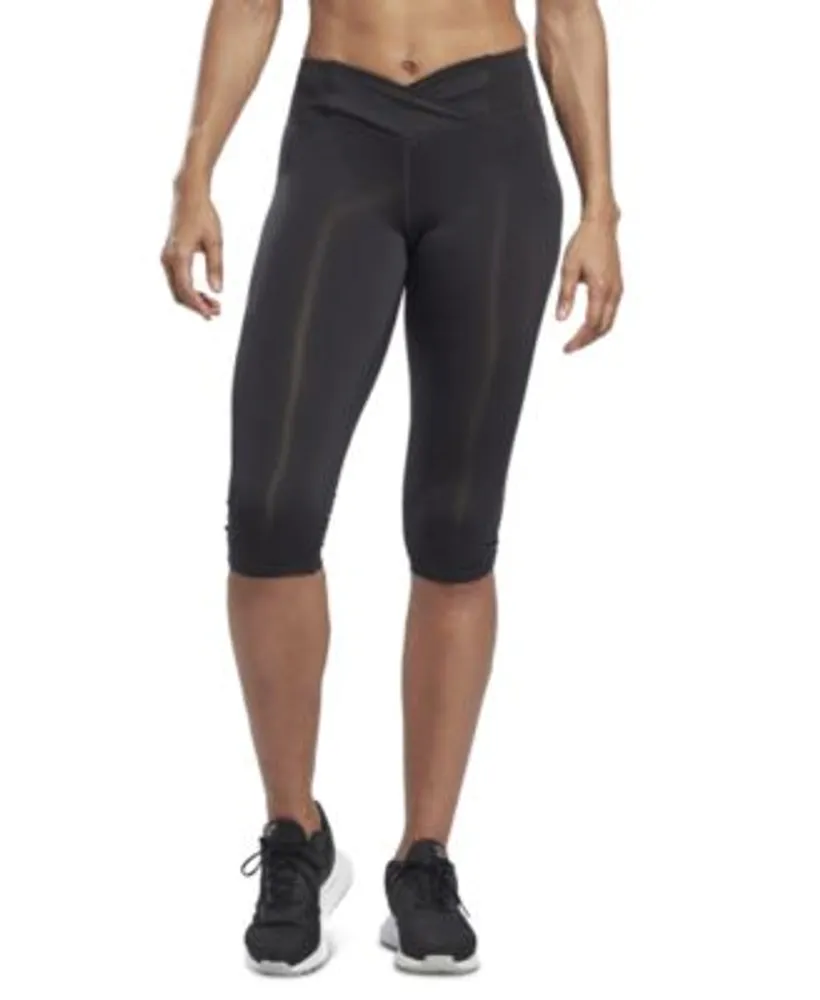 elk te rechtvaardigen Vermindering Reebok Women's Workout Ready Basic Capri Leggings | Dulles Town Center