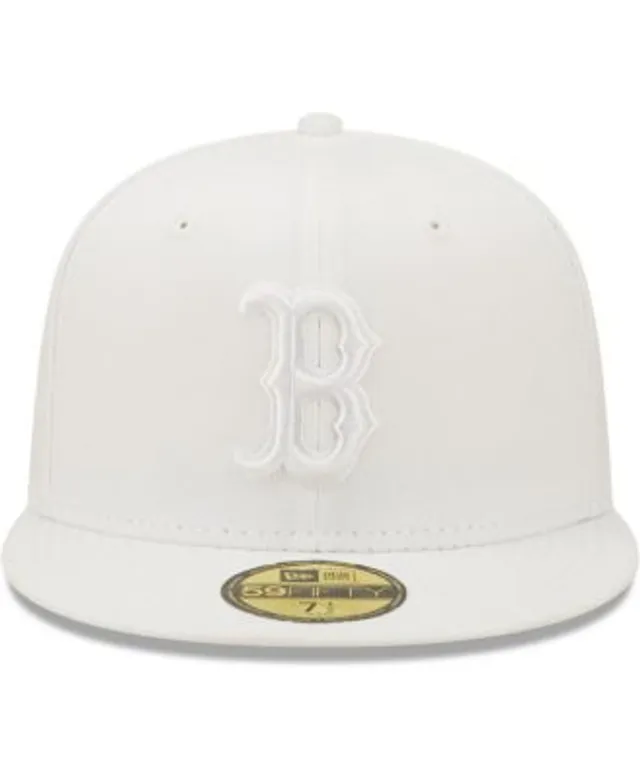 New Era Men's White and Royal Boston Red Sox 2004 World Series Champions  Cherry Lolli 59FIFTY Fitted Hat