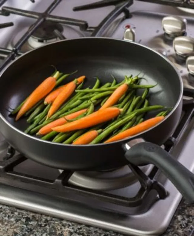 Cuisinart Chef's Classic Nonstick 9 & 11 Skillet Set - Macy's