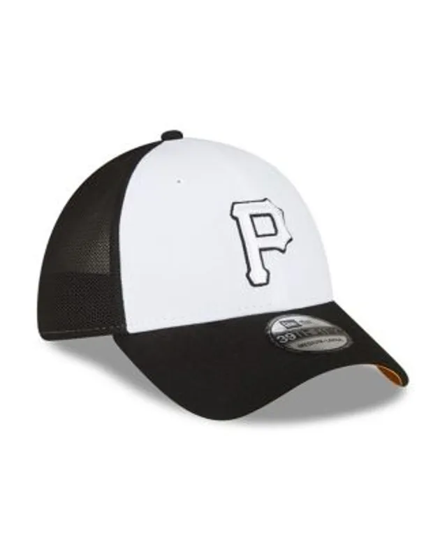 Men's New Era Gray Pittsburgh Pirates 2023 Clubhouse 59FIFTY Fitted Hat